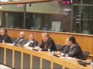 864a5581acddab30a0a342cfd1014b95