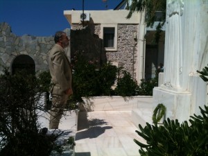 Κατάθεση στεφάνου Κρύα Βρύση Ρεθύμνου2