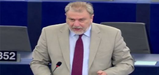 Lotta contro le violazioni dei diritti umani nel contesto dei crimini di guerra e dei crimini contro l’umanità, compreso il genocidio